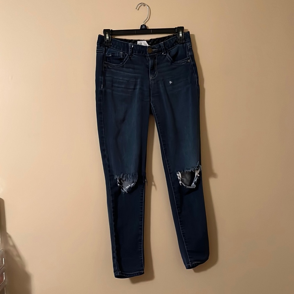 ripped jeggings